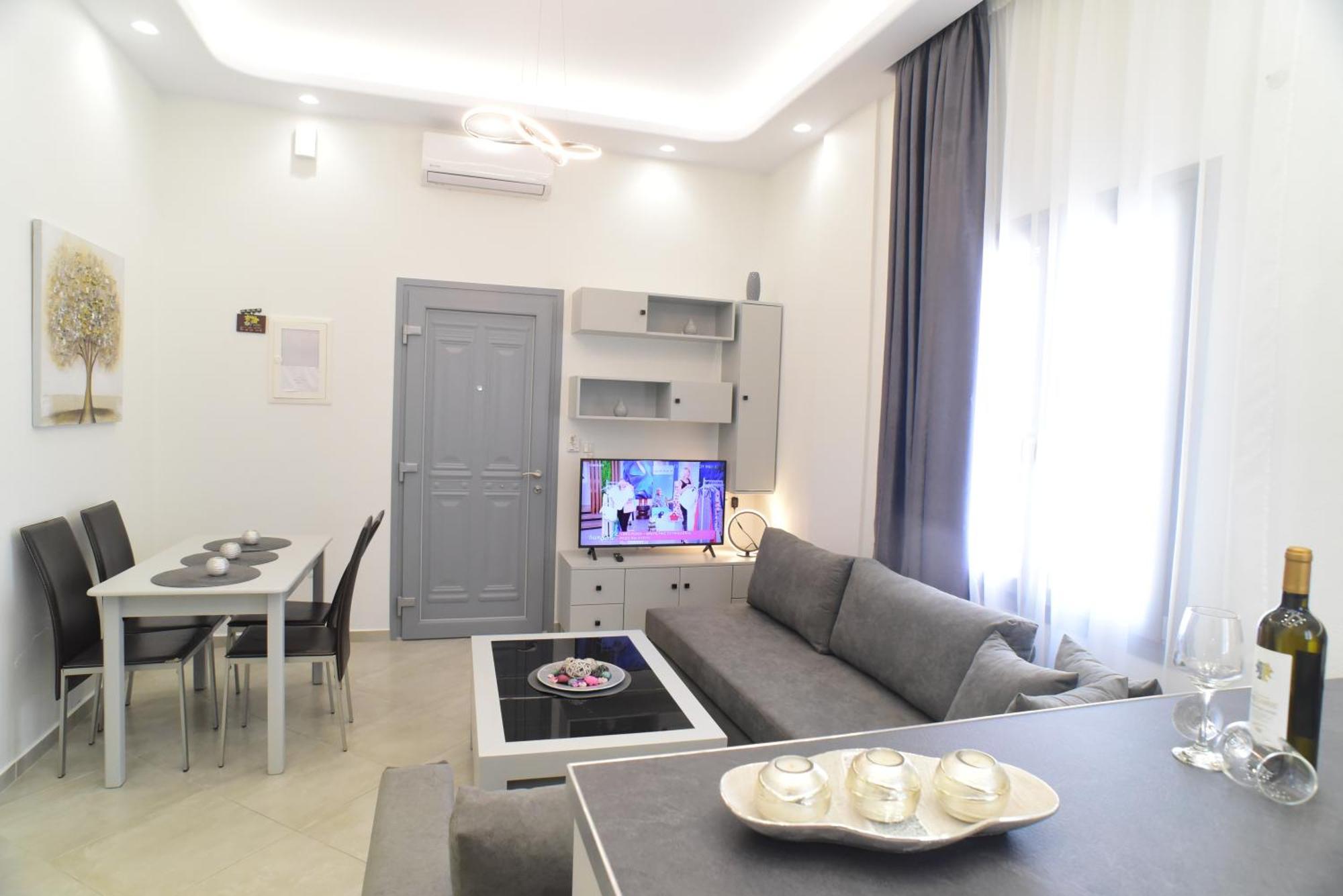 Apartment In The Centre For 4 People Naxos City Luaran gambar